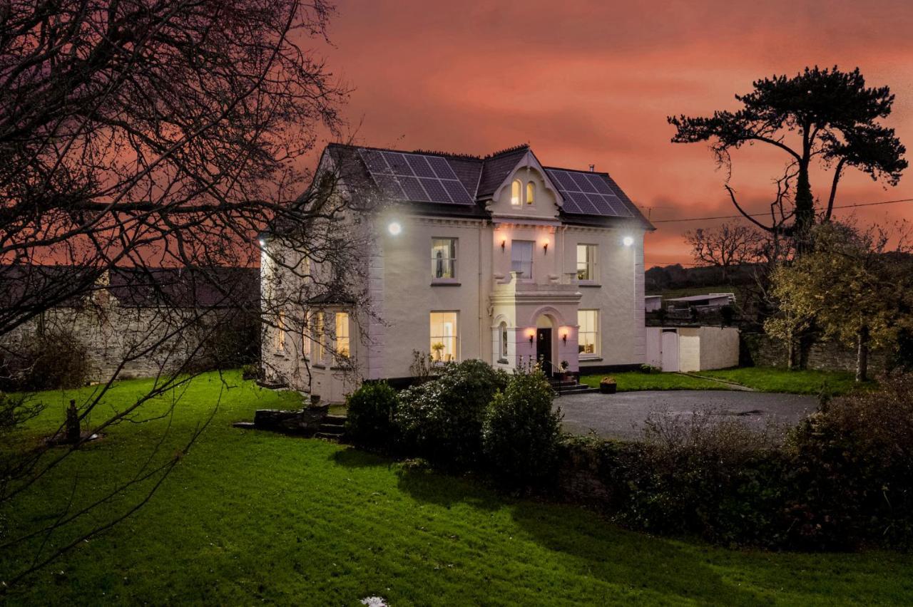 Caemorgan Mansion Hotel Cardigan Exterior photo